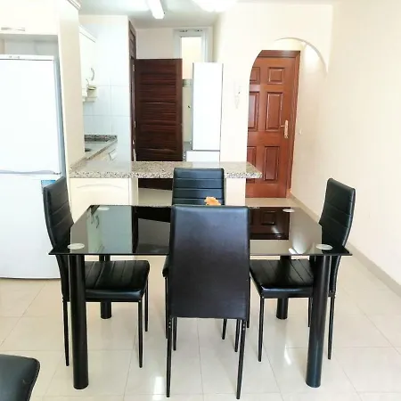 Oceanview Casa Eleonora, 100mt To The Beach Апартаменты *