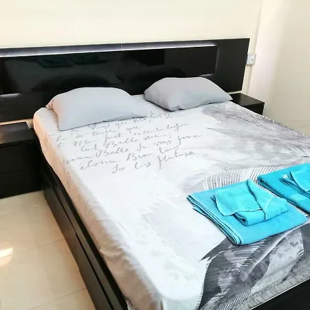 Апартаменты Oceanview Casa Eleonora, 100mt To The Beach *