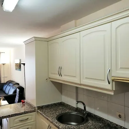 Oceanview Casa Eleonora, 100mt To The Beach Апартаменты *