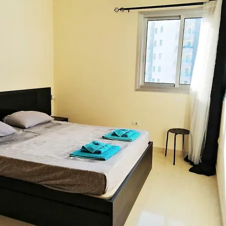 Апартаменты Oceanview Casa Eleonora, 100mt To The Beach Плайя-Параисо
