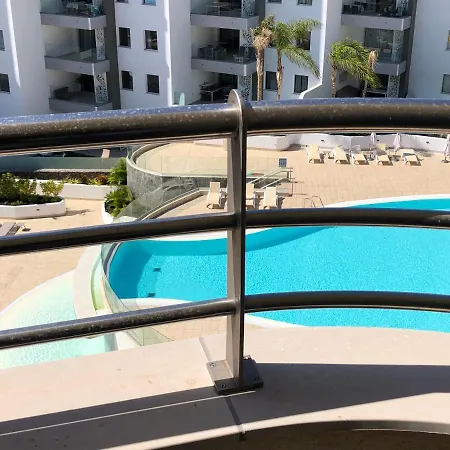 Апартаменты Oceanview Casa Eleonora, 100mt To The Beach Плайя-Параисо